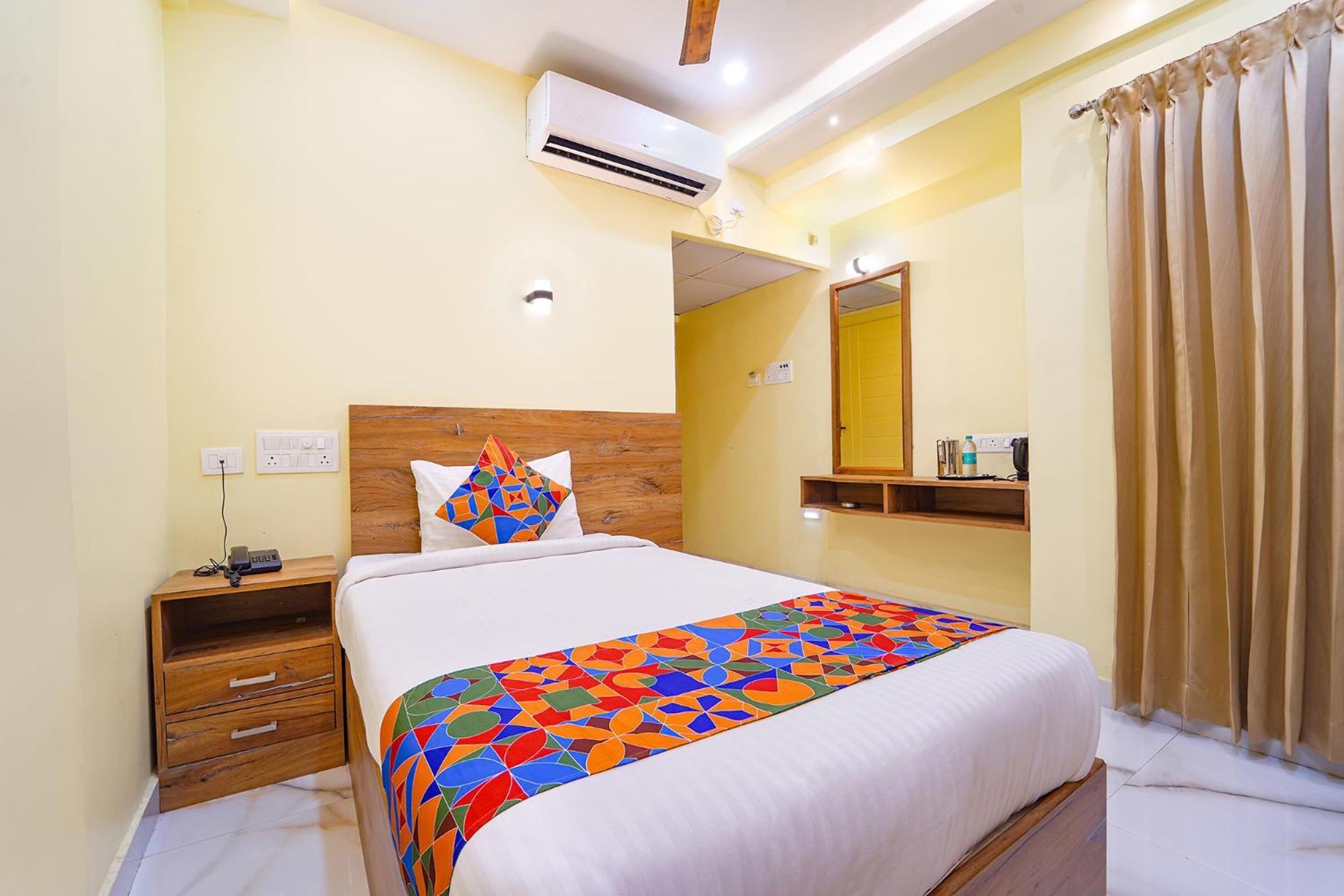Fabhotel Ink - Nr Coimbatore North Railway Station Ngoại thất bức ảnh